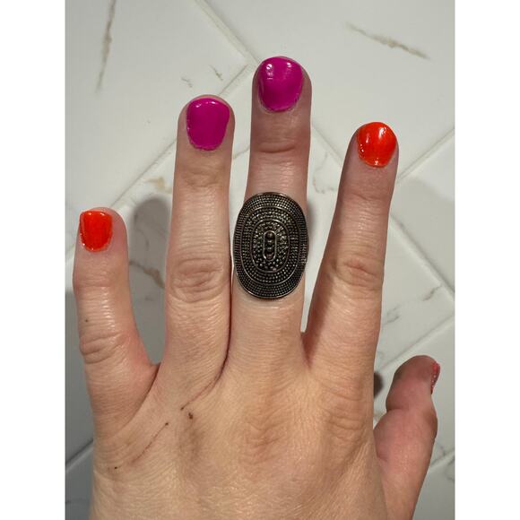 Balinese Band Ring / Artisan Design / Silver/ Handmade - Picture 2 of 2